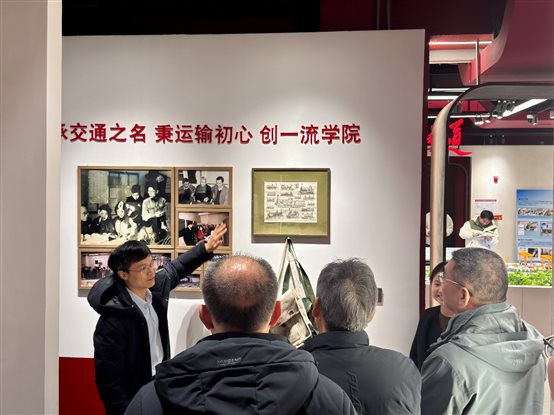 C:\Users\lenovo\Documents\WeChat Files\wxid_hfoqfgpz1xry52\FileStorage\Temp\b72694ce831d7d733e0bcf953109a70.jpg